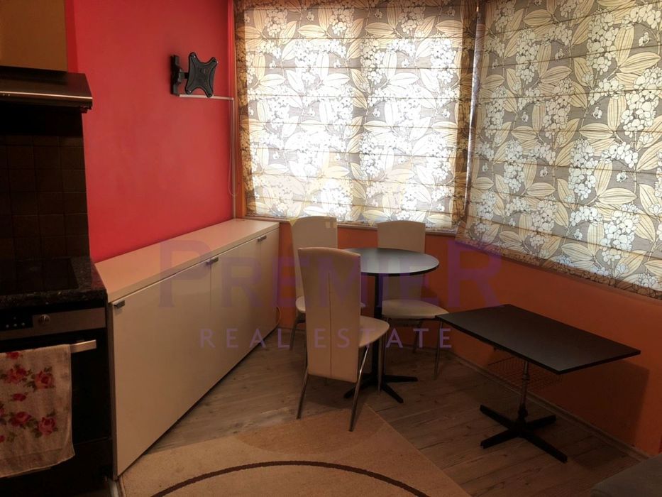 Дава се под наем Двустаен апартамент в Варна, Окръжна болница - 60 кв.м за 357 € - Снимка #1