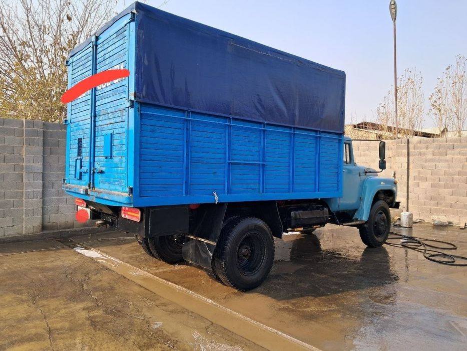 Zil 130 sotiladi