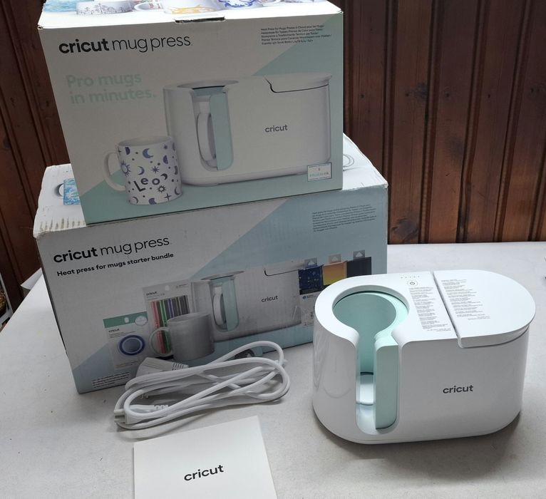 Топлинна преса,плотер  Cricut Mug Press ,350ml-470ml
