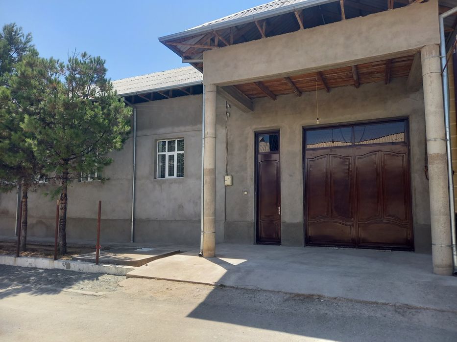 Ховли сотилади Карши шахар А.Навоий махалласи Устозлар кучаси