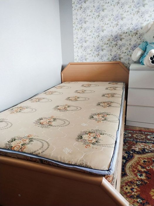 Продается спальная мебель