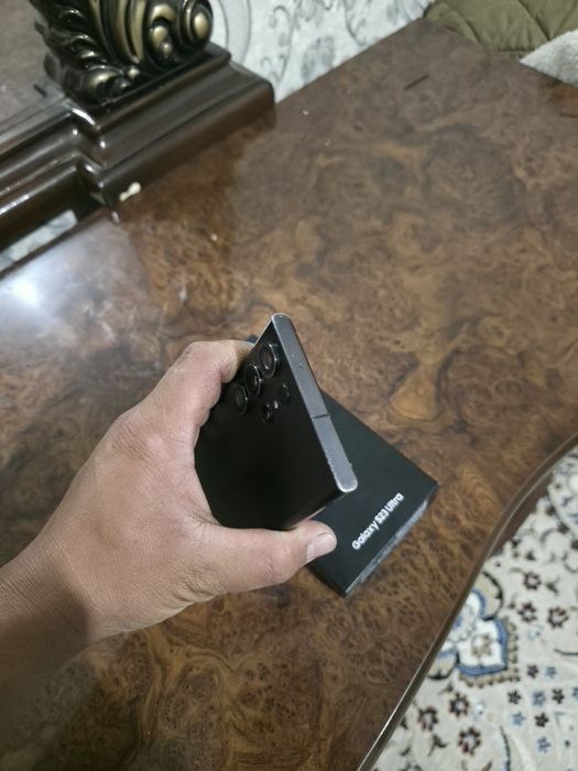 Самсунг с 23 ултра