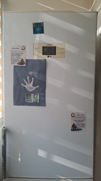 Продам холодильник