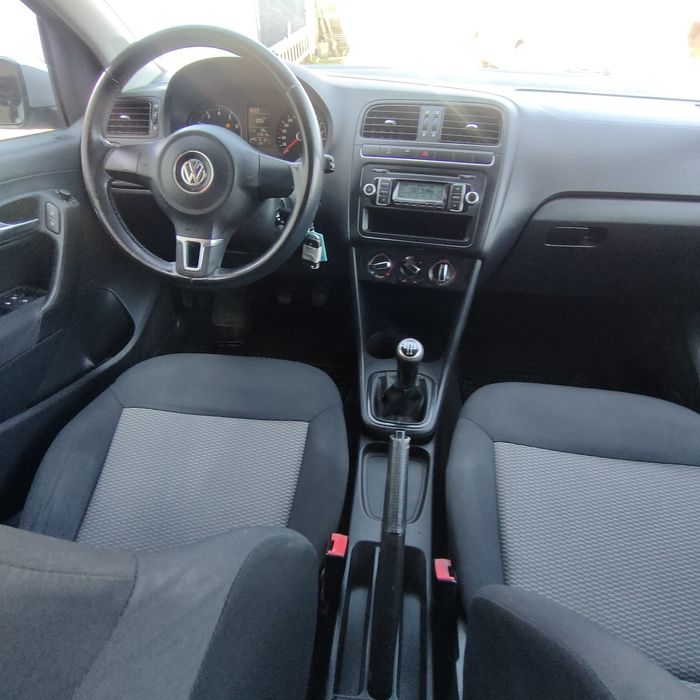 Wv polo benzina 1 4 noi 2012 perfecta stare ieftin garantie