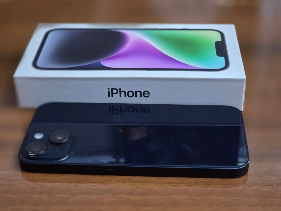 Айфон 14 в харошем состояние