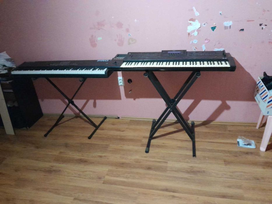 Roland G-800 & General Music GEM Pro 1 Real Piano