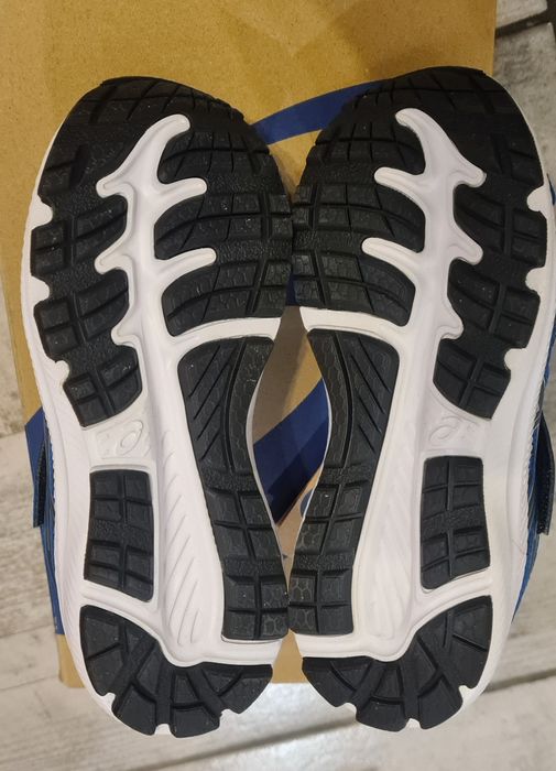 Adidasi Asics Gel Contend 7, marimea 27