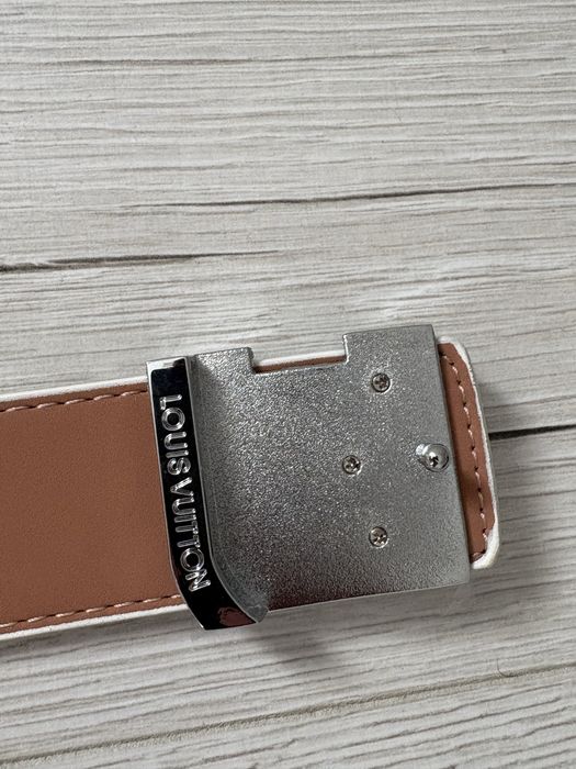 Curea Louis Vuitton