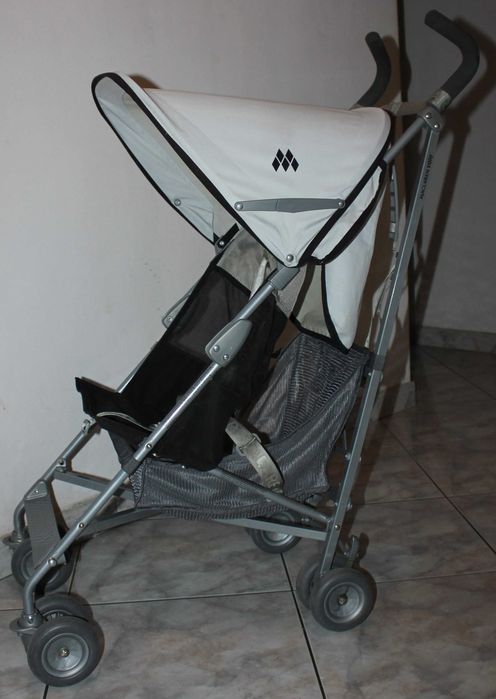 Carucior Maclaren Volo, recomandat varsta 6 luni - 3 ani (15 kg )
