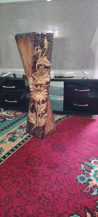 Ваза гул учун. Ваза для цветов