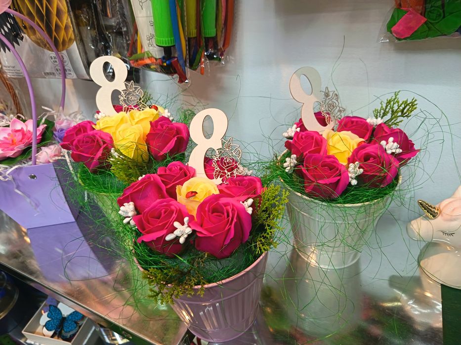 Подаръчета от сапунени рози