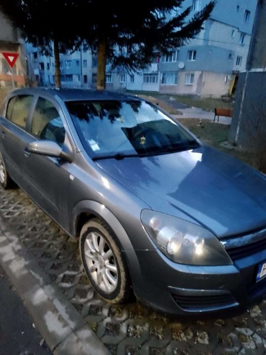 Vând Opel Astra H