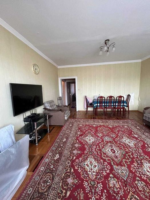 Продаётся Квартира Мирабадский район бывший магазин Гламур.