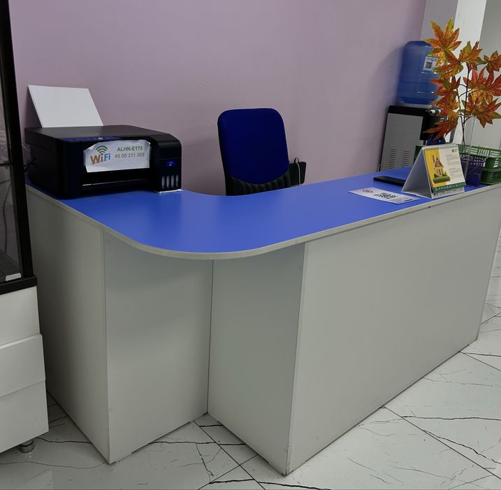 Продам стол икея + стуль и ресепшн