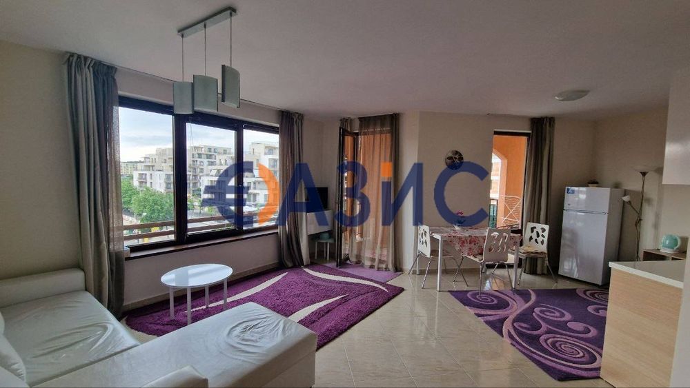 Продава се Двустаен апартамент в Свети Влас - 70 кв.м за 1315 €/кв.м - Снимка #3