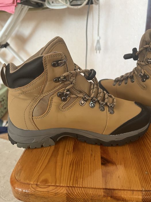 Обувь осенняя европейская