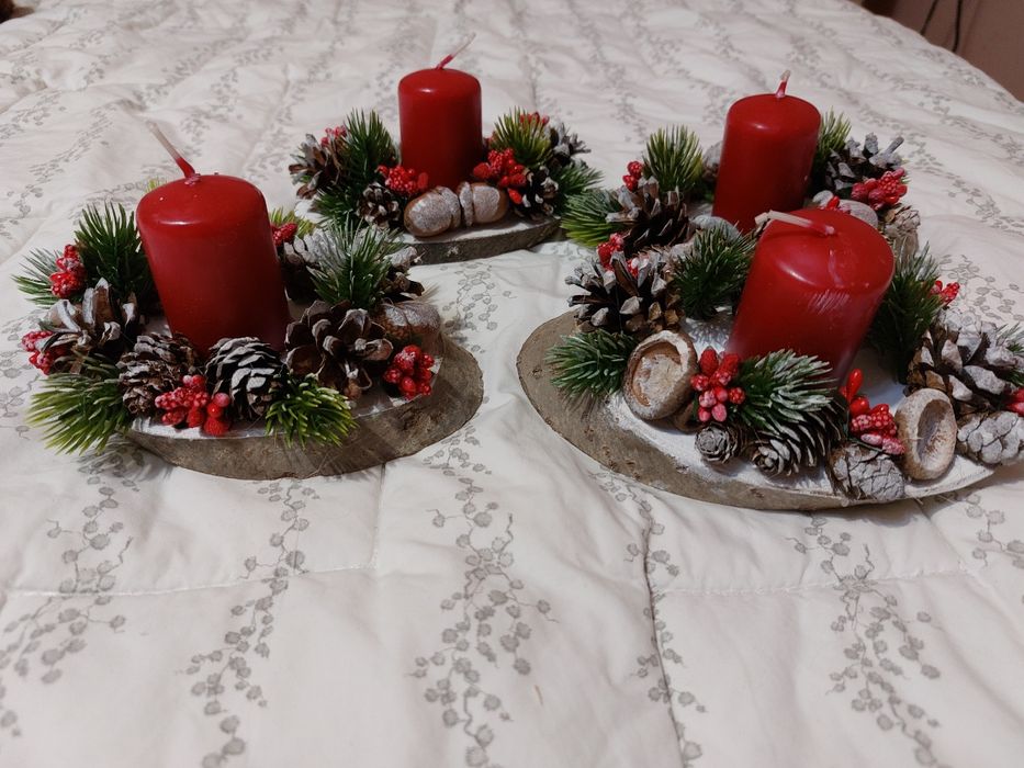 Коледни свещници