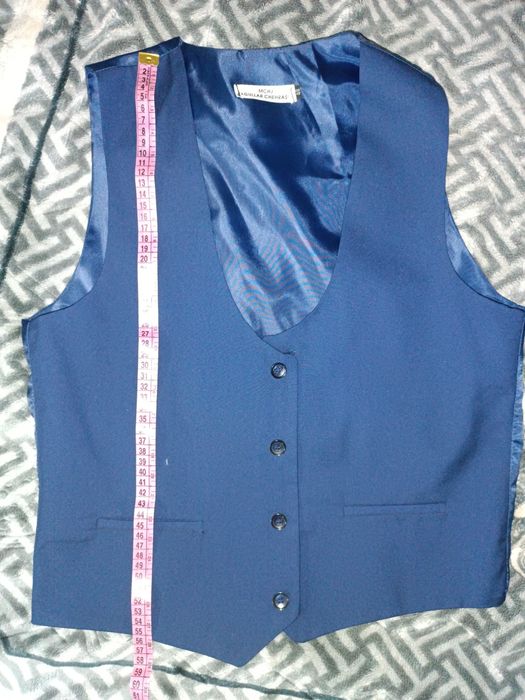 Школьный костюм на мальчика. Синий.