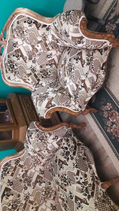 Комплект мягкой мебели