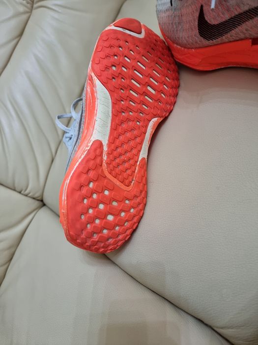 Adidași NIKE  invizibile run3