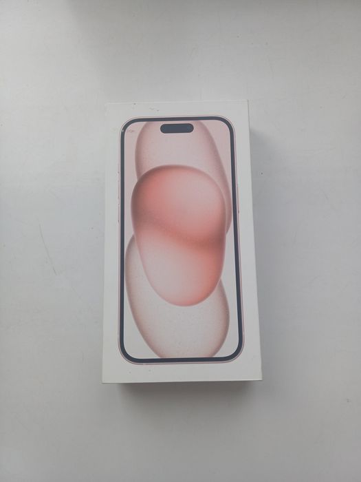 Продам новый айфон 15
