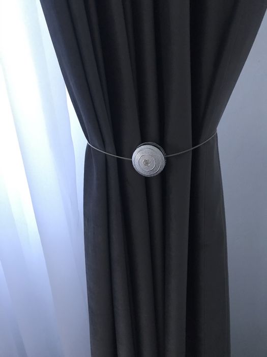 Magneti pentru draperie si perdea
