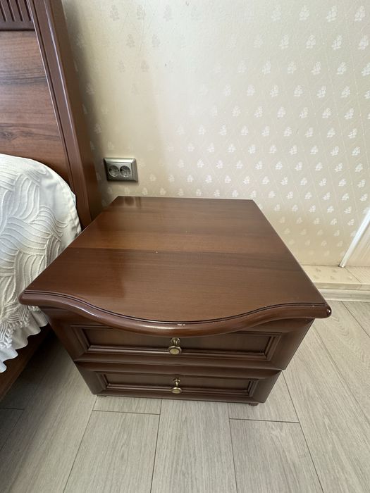 Продам двухпальнию кровать