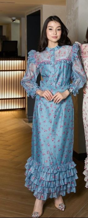 Платье новый с этикеткой