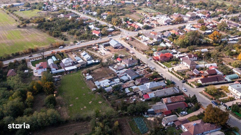 Vanzare casa cu restaurant, terasa si teren intravilan liber - Titu