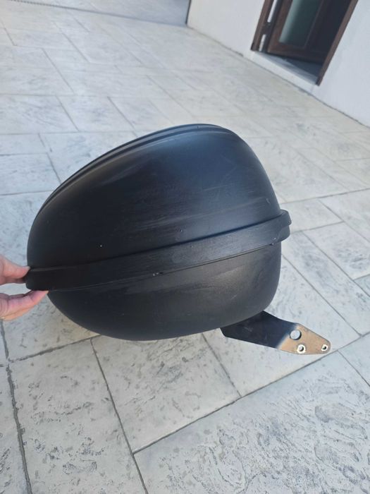 Top case motocicleta, cutie superioara