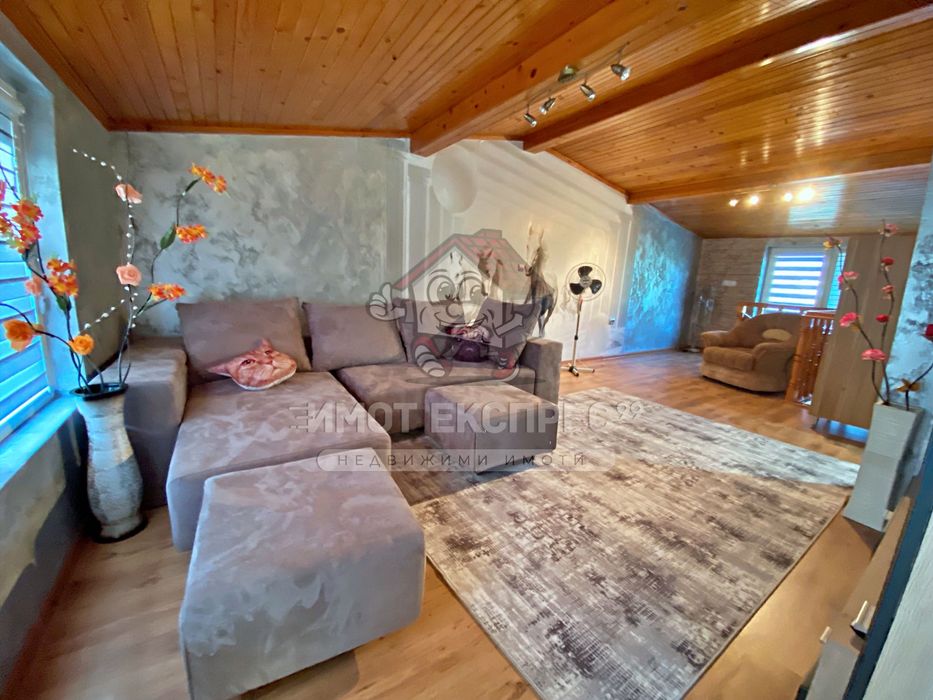 Продава се Къща в Асеновград - 70 кв.м за 6 €/кв.м - Снимка #11