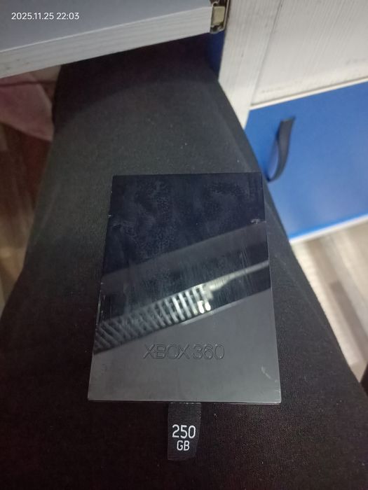 Xbox 360 slim in stare buna!