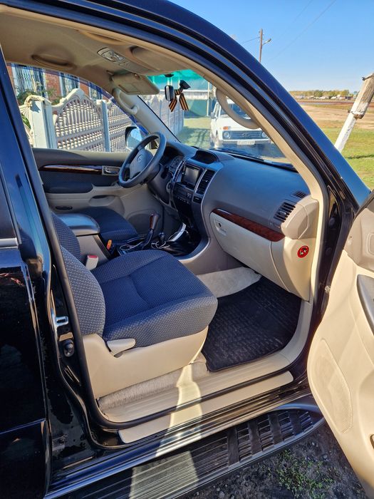 Автомобиль Прадо 120, 4л