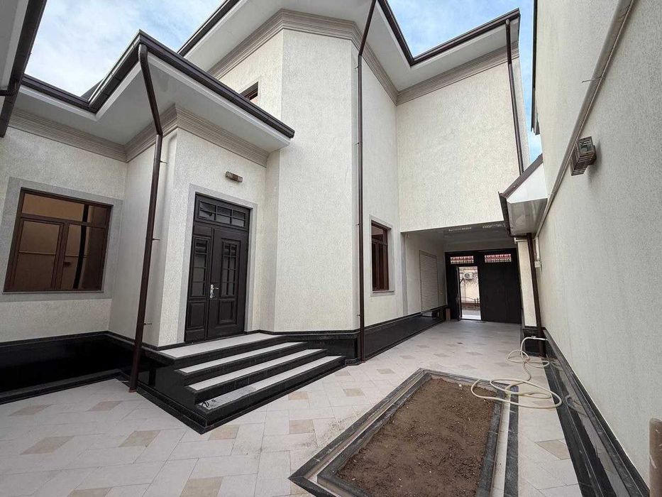 ПРОДАЕТСЯ 2 соток Дом Ор-р: 16 гор больница