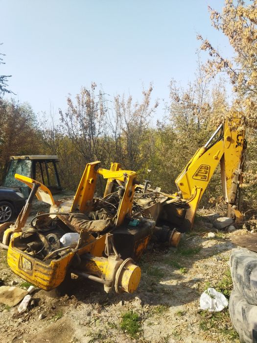 Экскаватор погрузчик 3в1 JCB 3и4cx