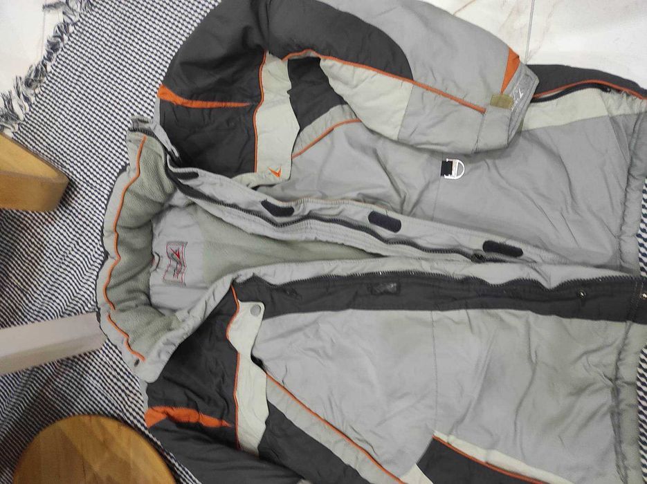 Спортно яке, подходящо за планински преходи Nature