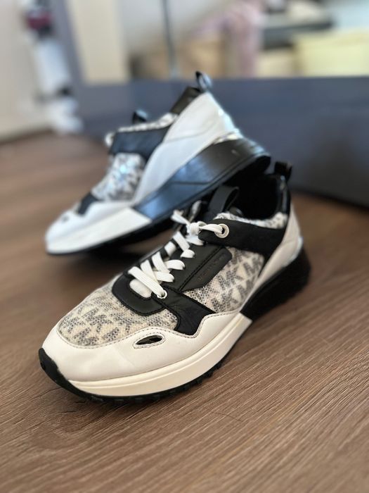 Дамски обувки Michael Kors