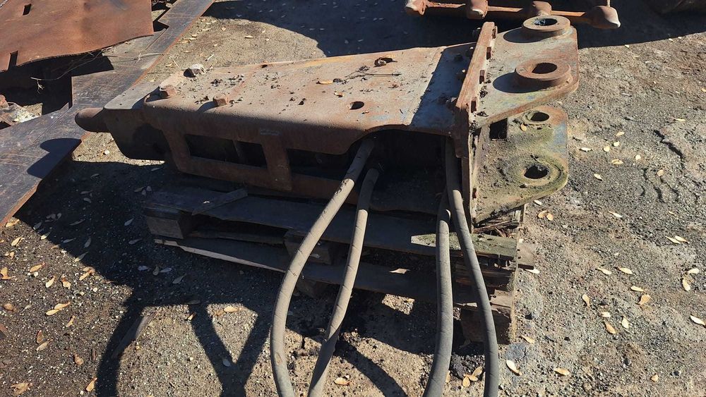 picon de 1 t pt excavator sau buldoexcavator