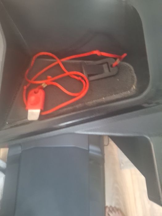 Articol sportiv  aproape nou