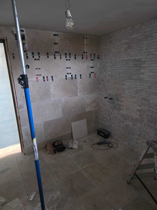 Meseriaș Amenajări Interioare Iași – Gresie, Faianță, Renovări Rapide