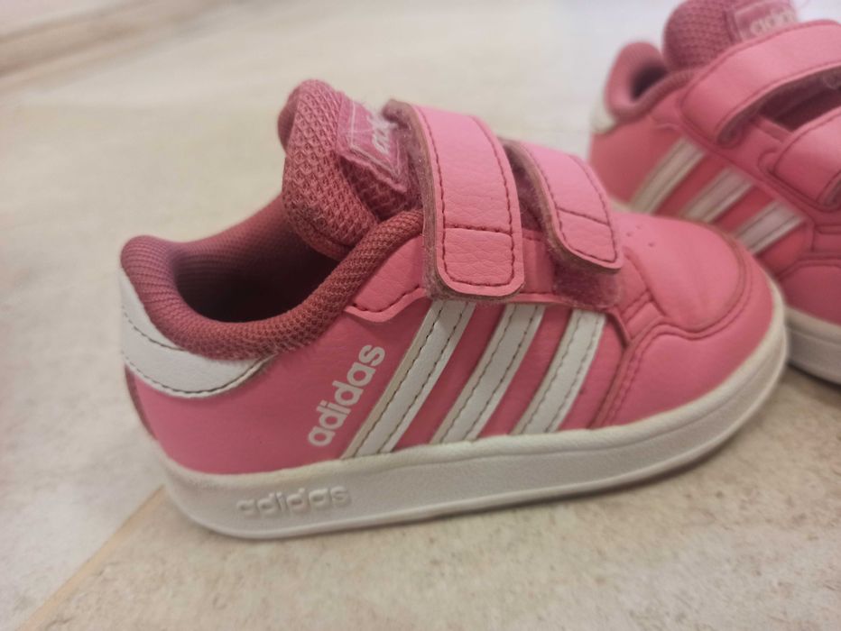 Детски маратонки за момиче Adidas