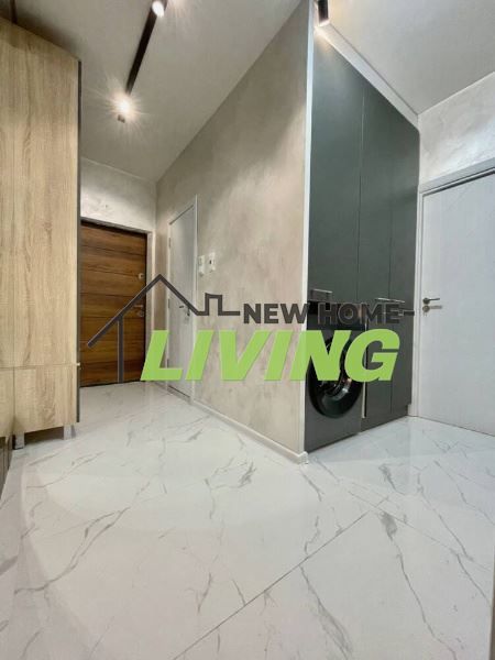 Продава се Тристаен апартамент в Пловдив, Христо Смирненски - 70 кв.м за 2057 €/кв.м - Снимка #9