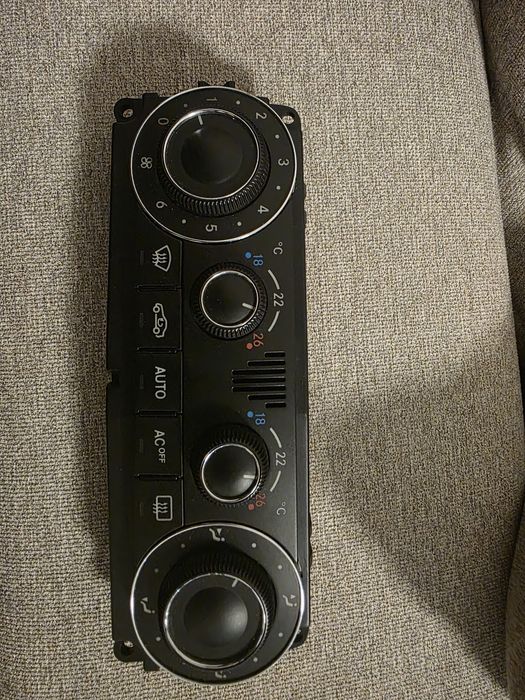 Управление за климатик на Mercedes W203