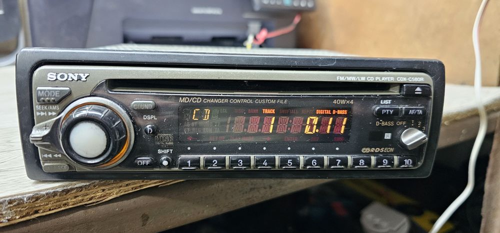 Автомагнитола Sony D Bass CDX C580R