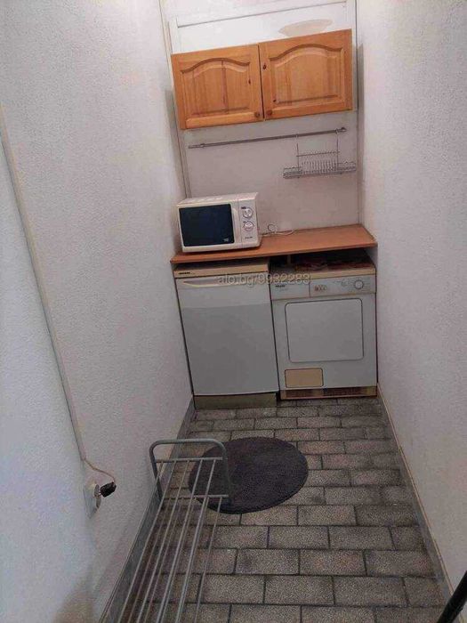 Дава се под наем Едностаен апартамент в Пловдив, Център - 30 кв.м за 178.5 € - Снимка #5