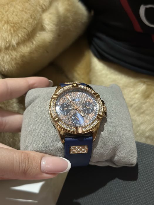 Дамски часовник Guess