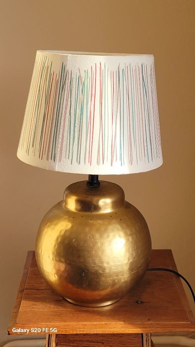 Винтидж настолна лампа