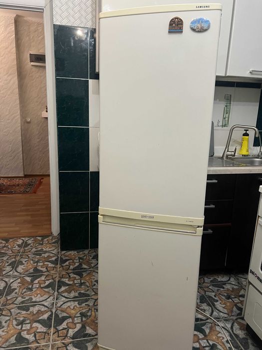 Продам холодильник SAMSUNG