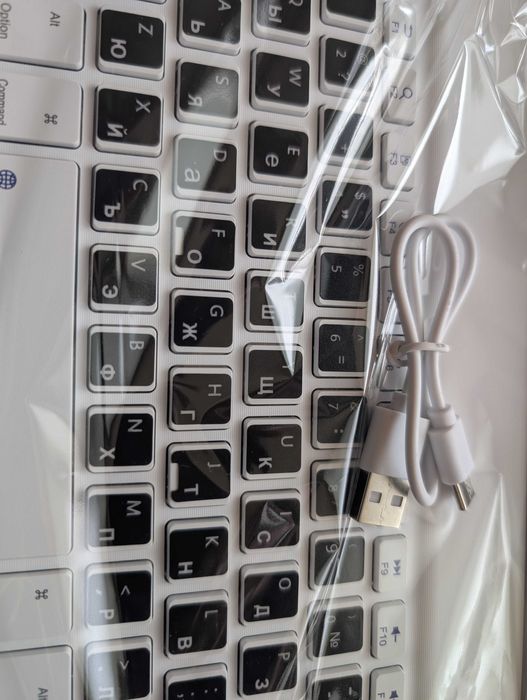 Лот от клавиатури  за компютър или таблет