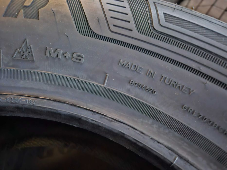 4 Нови бусови всесезонни гуми 215/65R16C Goodyear Cargo 4Seasons 109H